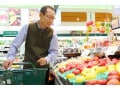 年金月12万2000円だけでは「少なすぎて生活できない」  66歳男性が週2回している仕事とは？