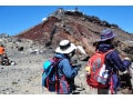 いよいよ富士山が山開き！2025年から「通行料」「入山料」は一律4000円で新ルールに