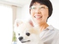 親を健康保険の扶養に入れるには？年収・同居などの条件を解説