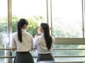 女子高校生が「将来なりたい職業」ランキング！ 2位「教師・教員」、1位は？【2025年最新】