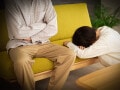 こんな男性とは離れるべき！「本音を言えない夫」が妻を支配するための「卑劣な手段」とは