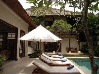 体験を大切にする、カルマ・ジンバラン