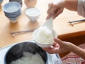 「子どもたちには遠慮なく食べてほしい」男の子3人を育てる44歳女性が、月2万円を節約するためにやったこと