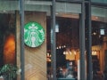 「定番かもしれないけど」食費の節約に励む年収300万円・37歳女性が「スタバ」で飲む“プチご褒美”