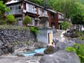 秘境！秋山郷の秘湯「屋敷温泉」に泊まる
