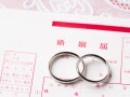 奨学金300万円「結婚するときに両親が残りを工面してくれた」25歳で完済した37歳女性の返済事情
