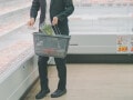 「ヨーグルトとパンを買ってきて」と頼んだら、まさかの手ぶら……妻が絶句した夫の「驚きの言い分」