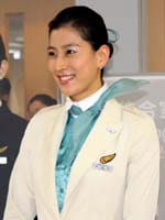 大韓航空　CA制服　4点セット　半袖シャツ　スカート　バレッタ　タイ　ヘアピン 大韓航空 CA制服 4点セット 半袖シャツ スカート バレッタ タイ