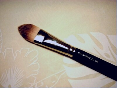 MACブラシ