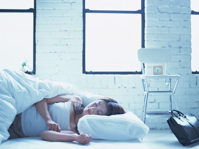 寝ている間にうる肌ゲット！ナイト保湿ケア