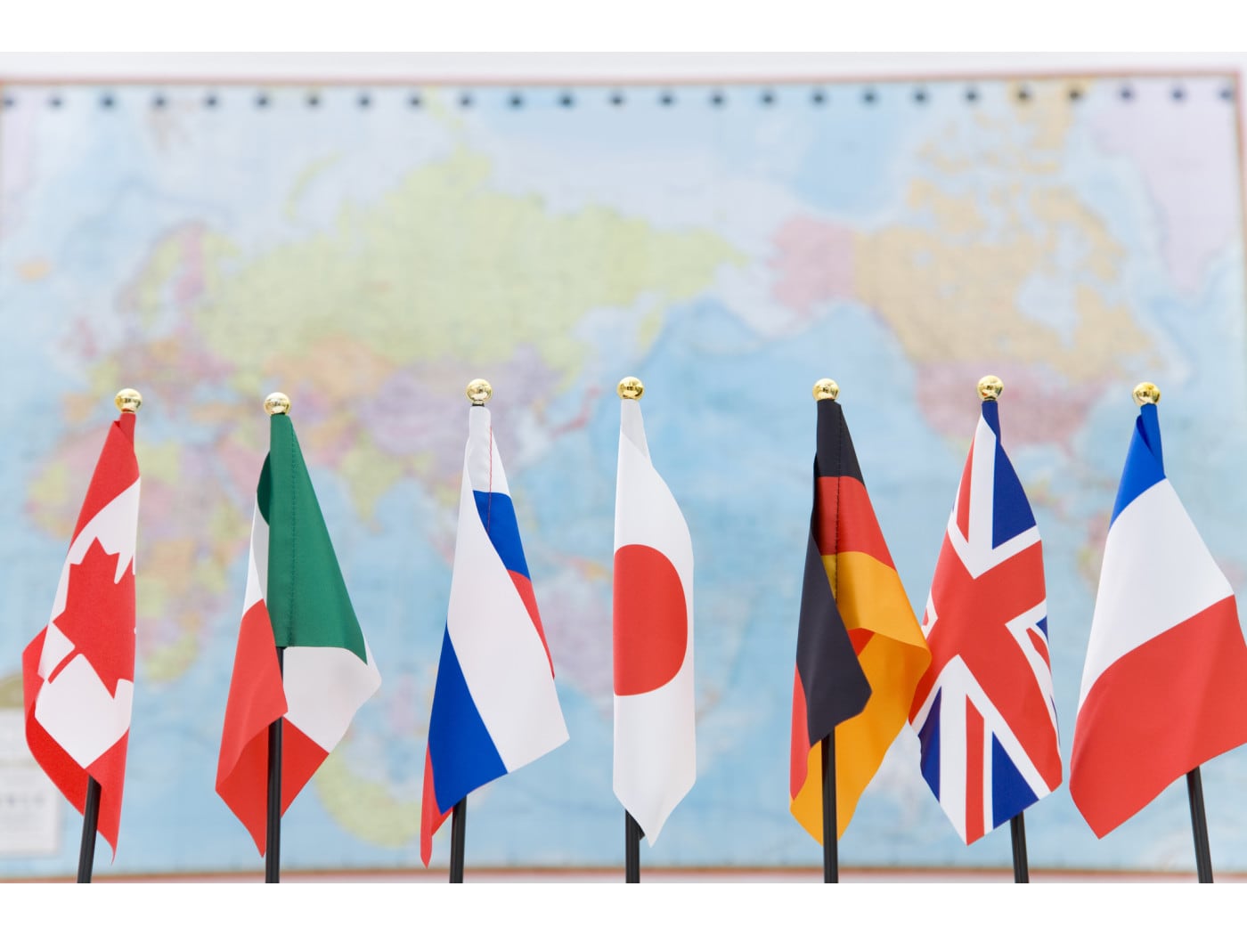 英語が世界共通語なのはなぜ？公用語になった理由とは [ビジネス英会話] All About