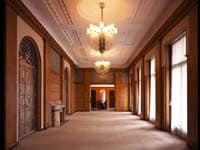 旧朝香宮邸のアール・デコ展レポート