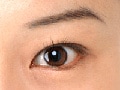 目元のたるみを引き上げて、魅力的な表情に！　目元が蘇るフェイスストレッチ術