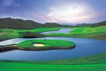 世界最大のゴルフクラブで中国ロングステイ