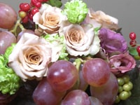 初秋のフルーツでアレンジメントをつくる