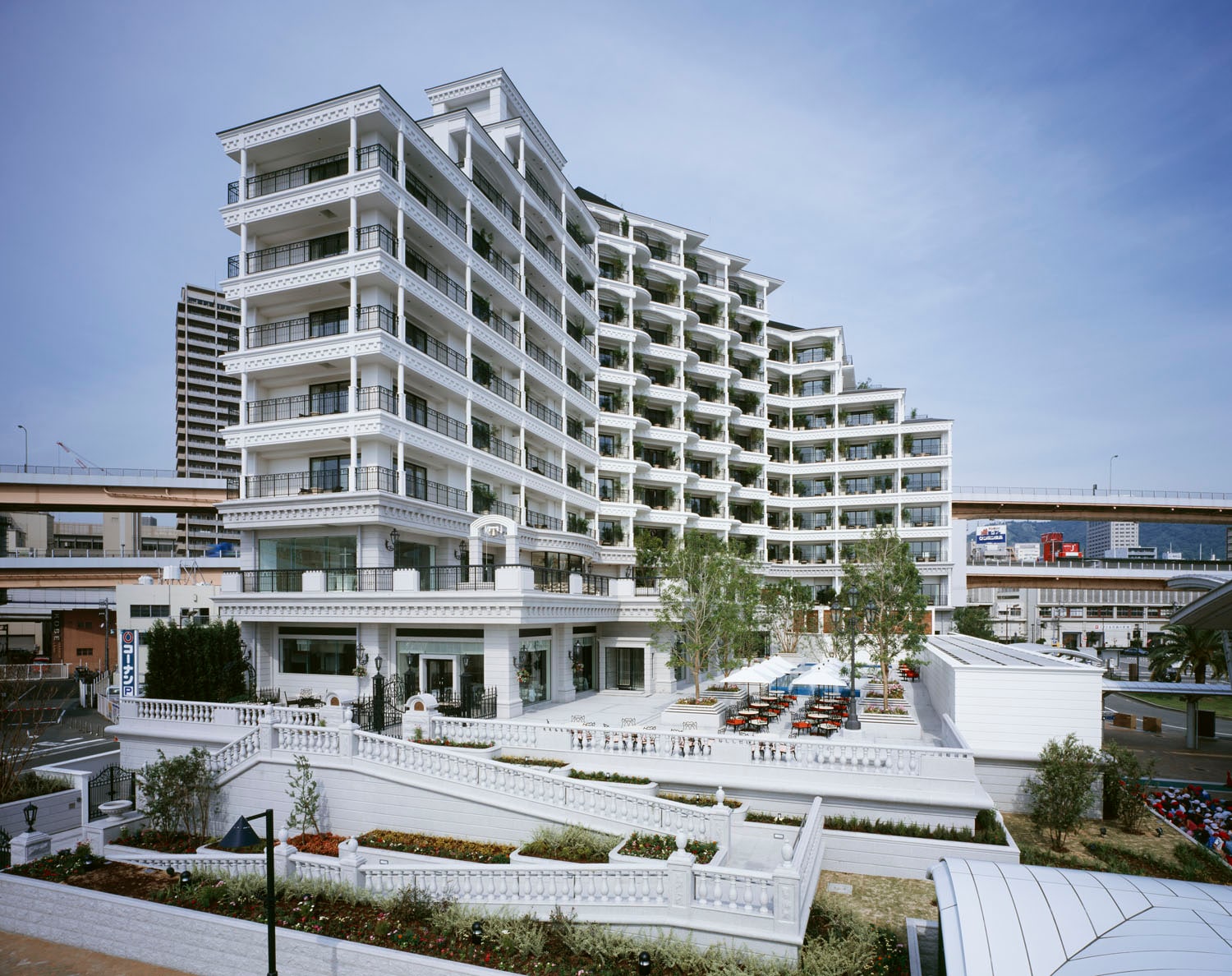 神戸にラグジュアリーホテルがオープン