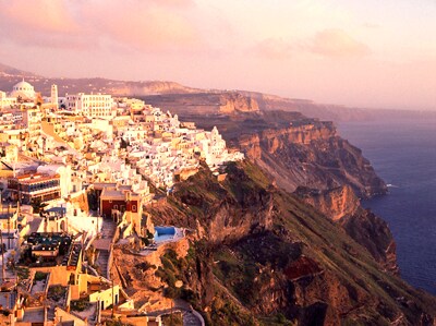 3/10 未来の世界遺産4 サントリーニ島 [世界遺産] All About