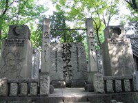 横綱の記念碑