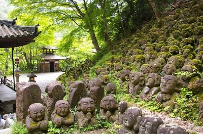 新緑の京都を歩こう１　奥嵯峨野と鳥居本編