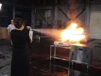 火事対策に「お酢の消火器」はいかが？