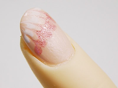 基本のネイルアート　ピーコックネイル