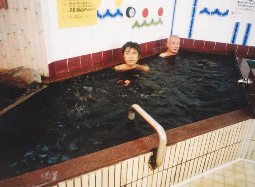 東京都内に日本一の濃い黒湯があった