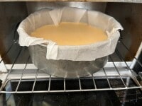 1000wのオーブントースターで表面に焦げ目がつくまで、約5分焼きます（庫内の大きさや機種によってもかかる時間は異なります）。