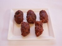 餡を丸める