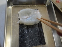 鯛とえびの紅白手まり寿司