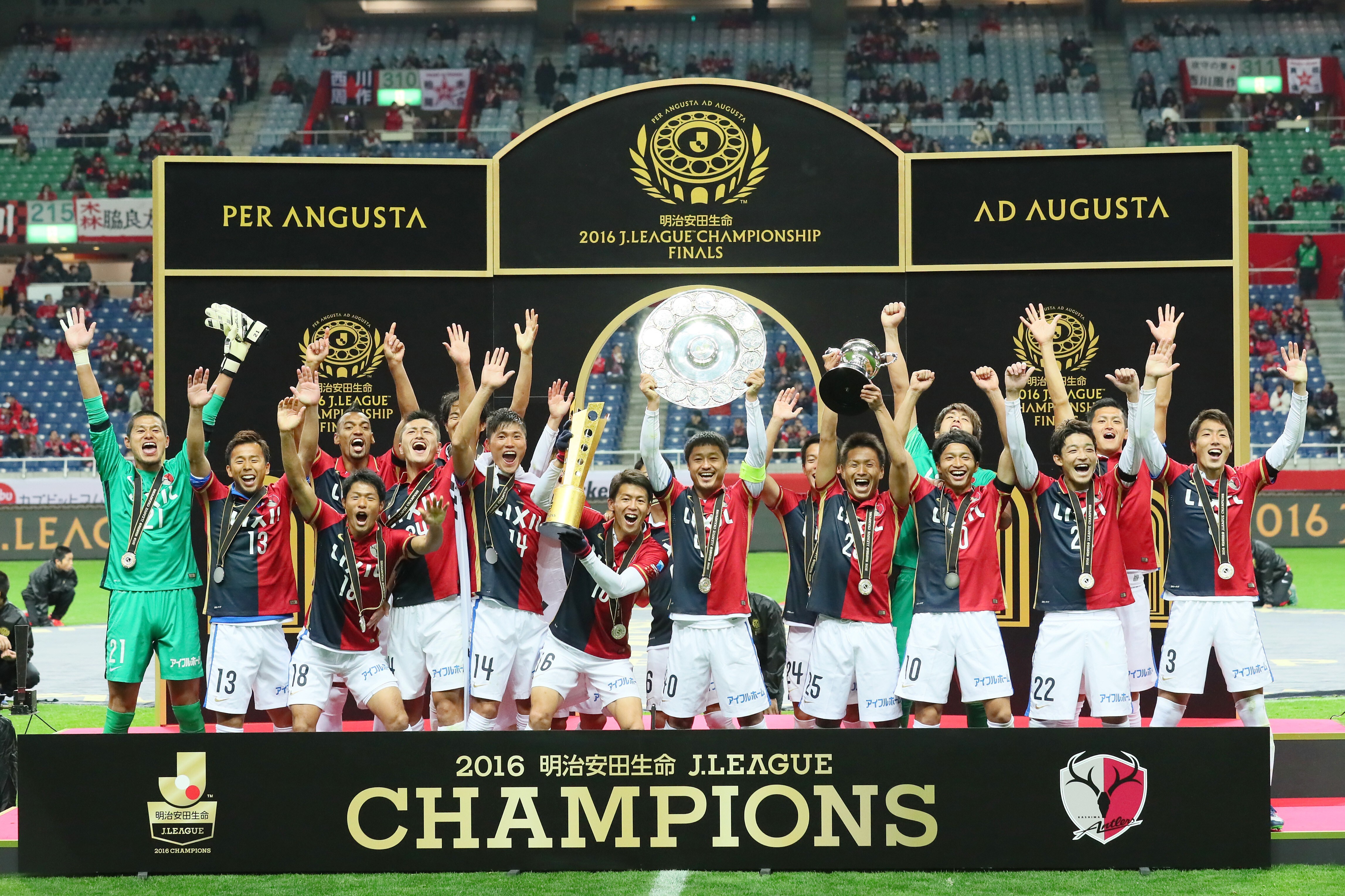 Jリーグ年間王者となった鹿島は、なぜ「下剋上」を果たしたのか