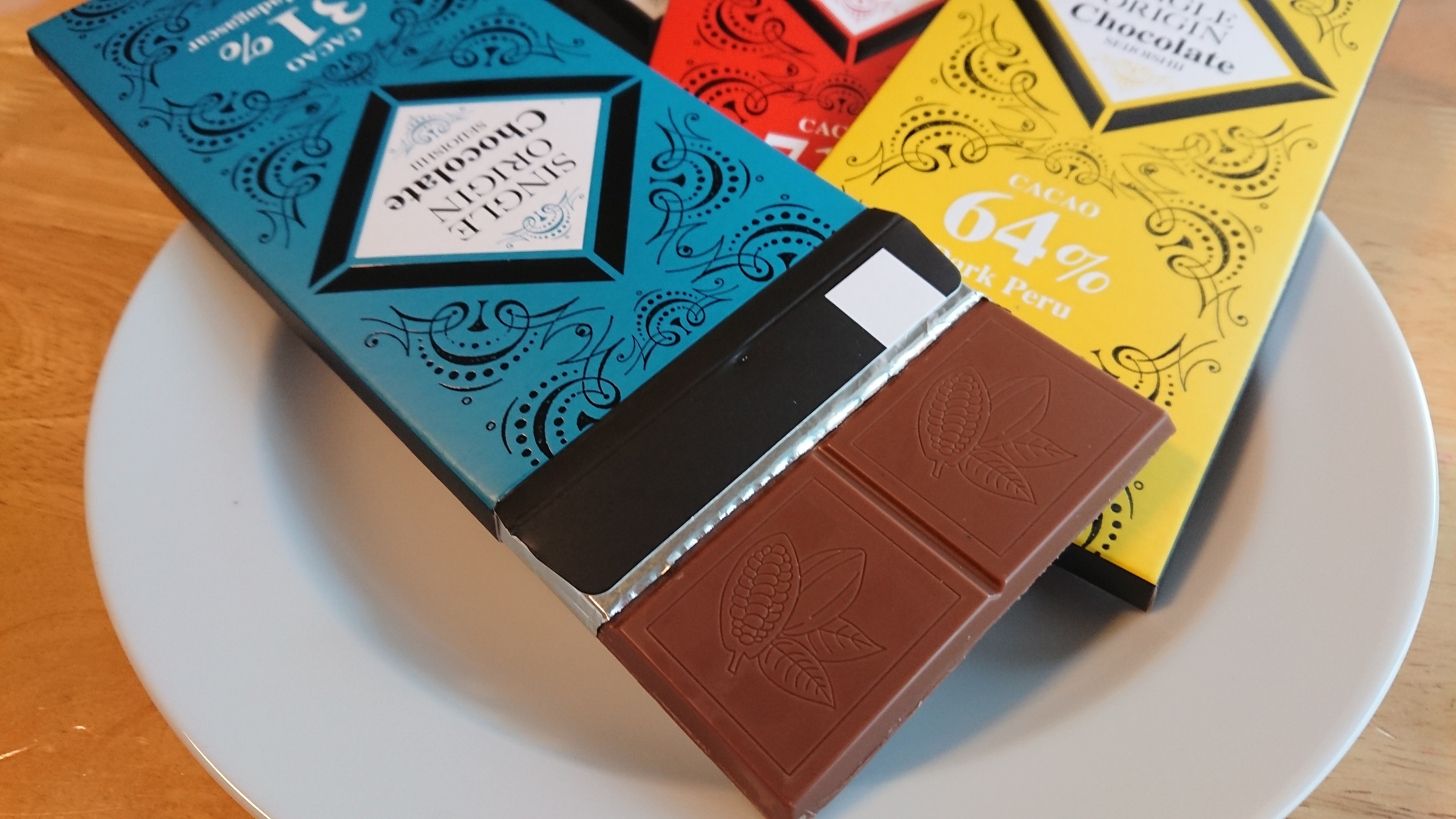 成城石井の2018秋冬チョコレート！新作の板チョコ食べ比べ - All