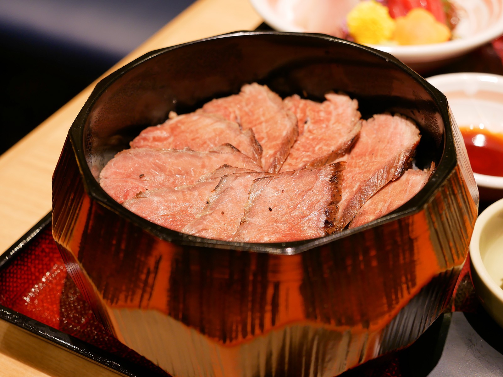 そごう横浜店に牛鍋の荒井屋出店！「牛ひつまぶし膳」はここだけの絶品メニュー