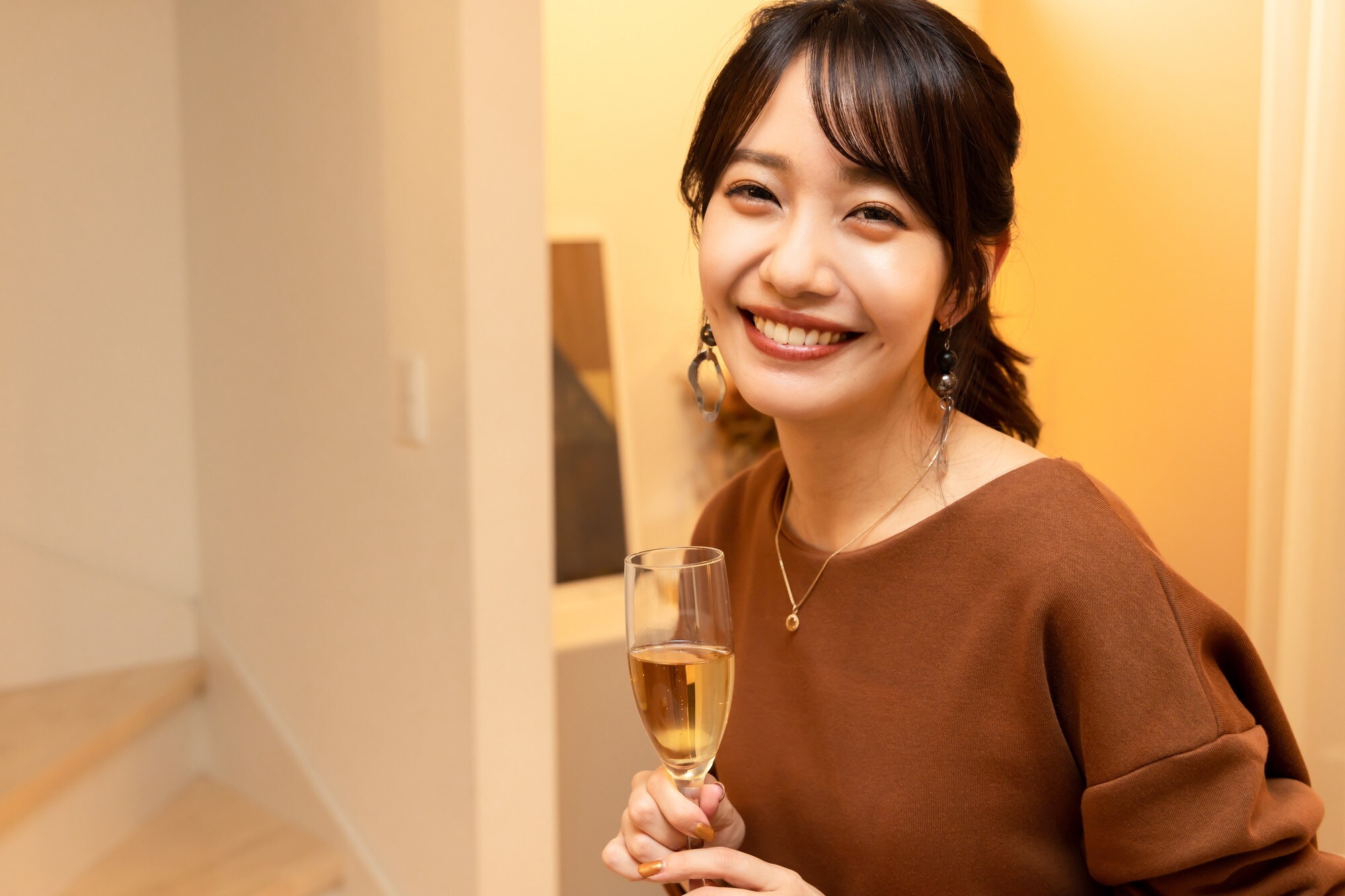 好いとうよ 好きやねん このセリフならいちころ 告白されたい方言ランキング2位は 大阪 では1位は All About News