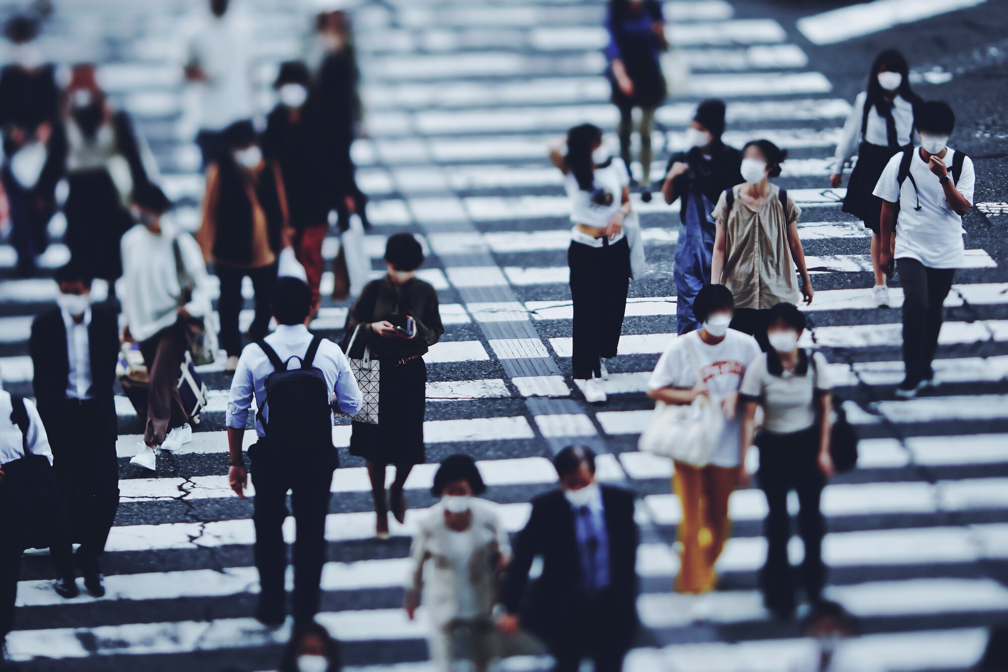 私たちは「時代ガチャ」に外れた？ 若者が屈託なく「親ガチャ」を使う危うさを社会学者が指摘