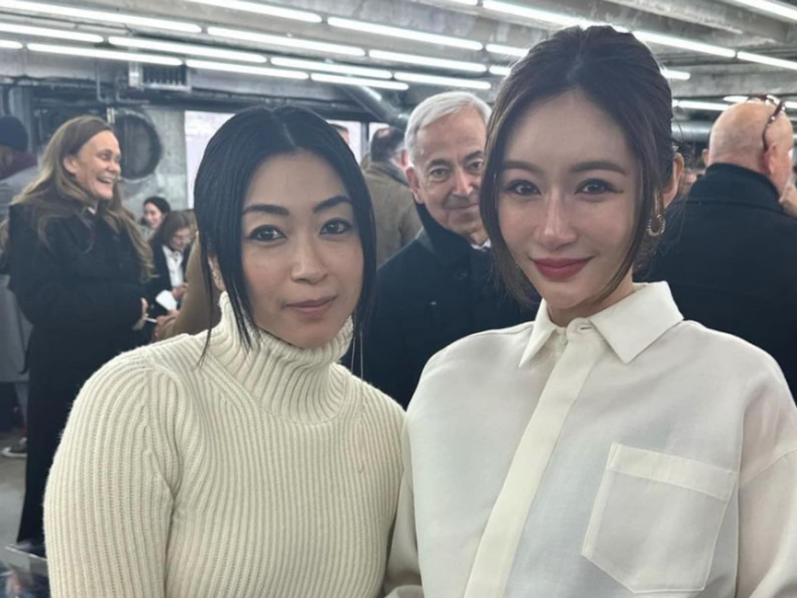 宮崎麗果、パリで宇多田ヒカルとのツーショット公開！ 「このツーショめっちゃ神」「貴重なお写真」