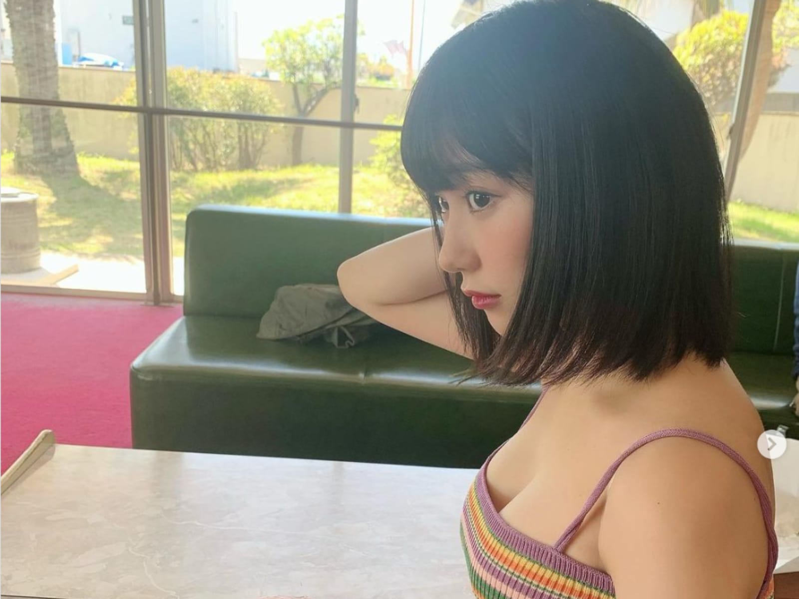「たまんねえな…」HKT48・田中美久、谷間チラリなキャミ姿を披露！「エチエチすぎ」「艶っぽい」