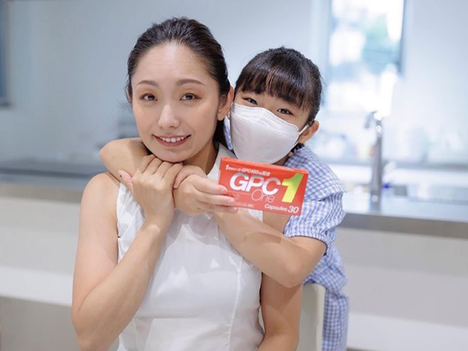 「育児をお手本にしたいママアスリート」ランキング！ 3位「丸山桂里奈」、2位「安藤美姫」、1位は？