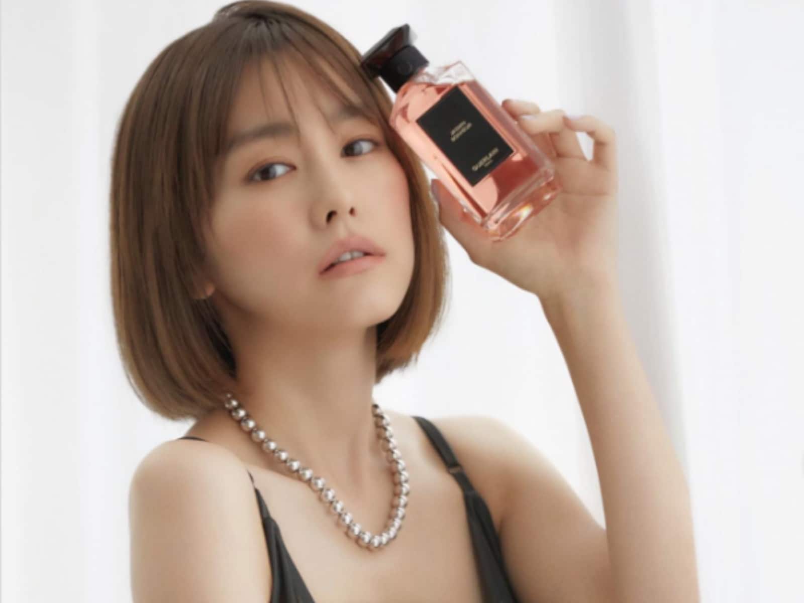 桐谷美玲、デコルテあらわな上品コーデで極上の美しさを披露