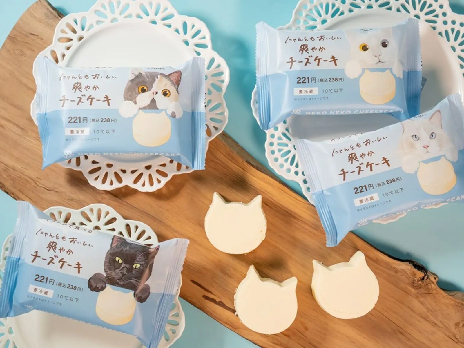 ファミマが「世界猫の日」を記念して“ねこ型”のチーズケーキを販売！ 4匹のねこがパッケージイラストに