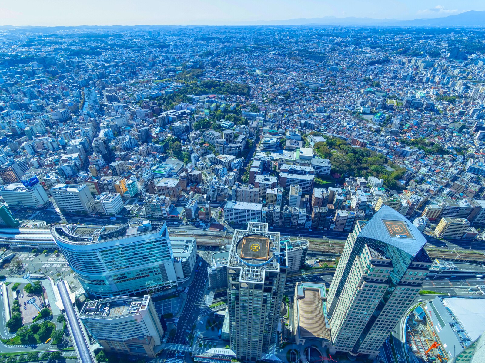 神奈川県居住の5万人が回答した「住み続けたい街（駅）」ランキング！ 2位「みなとみらい」、1位は？