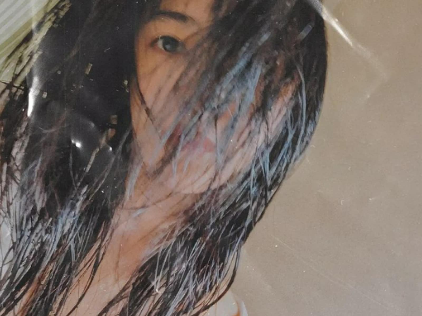 倉科カナの実妹・立花のぞみ、濡れ髪色っぽショットに「セクシー路線にチェンジ！？」「一瞬誰かと！」の声