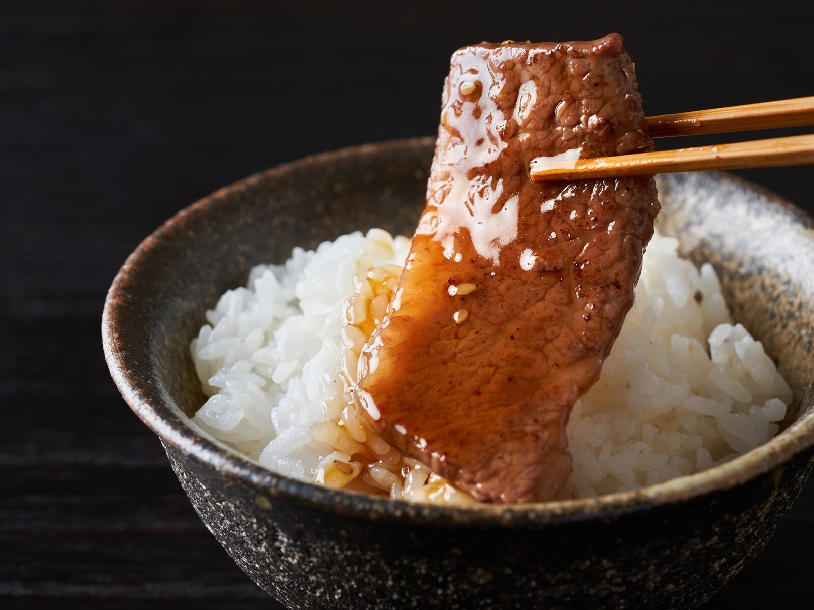 カルビがおいしいと思う焼き肉チェーン店ランキング！ 2位は「焼肉きんぐ」、1位は？ 【2023年最新】