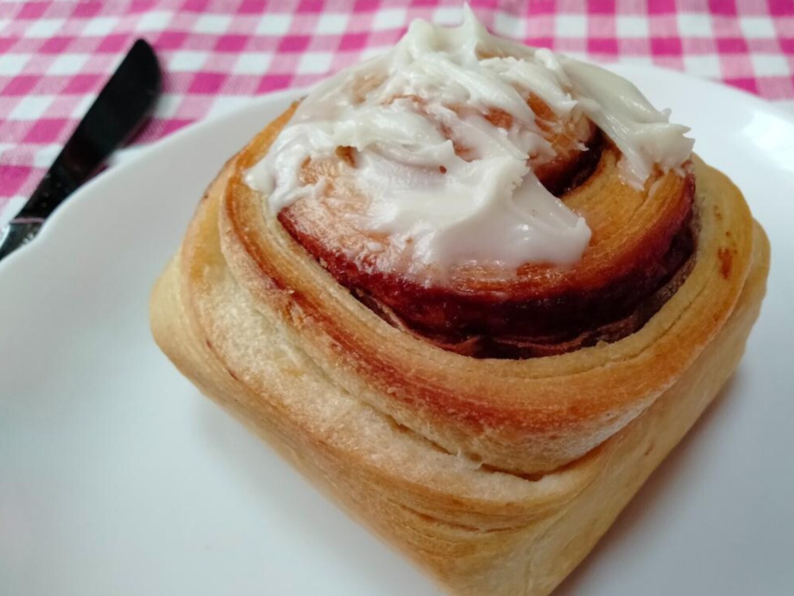 カルディ】もちっと食感と香り高いシナモンの虜に。「冷凍シナモン