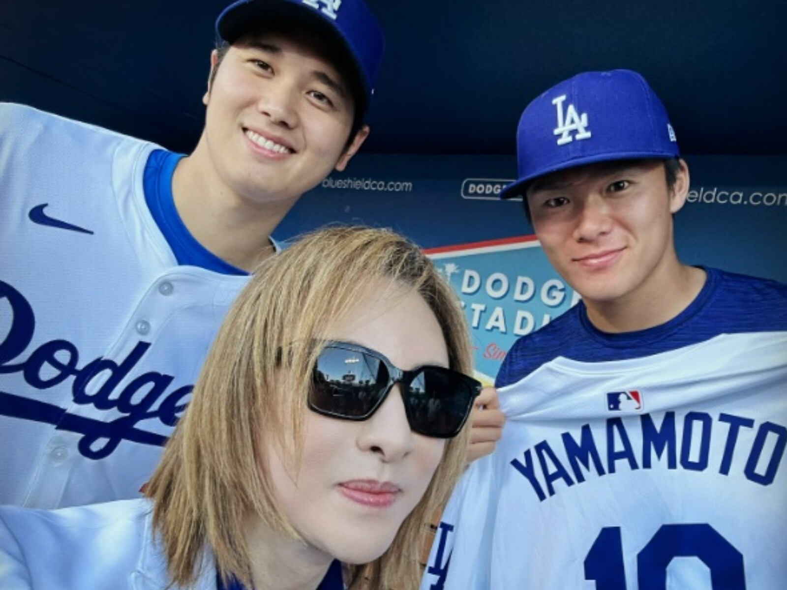 なんで？」YOSHIKI、大谷翔平＆山本由伸との豪華すぎるスリーショット 