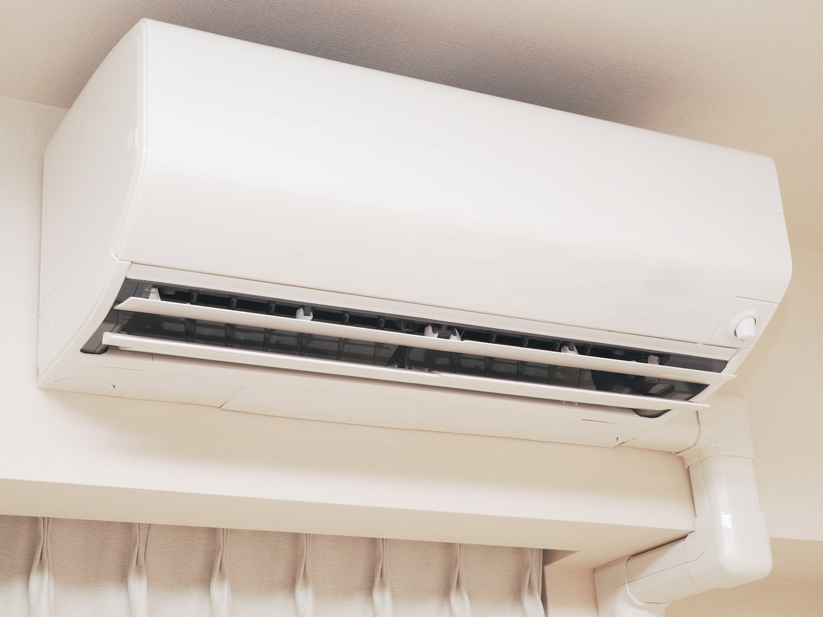 『2年保証』 猛暑日、エアコンの効きが悪い気が……。節電しつつ改善するには エアコン