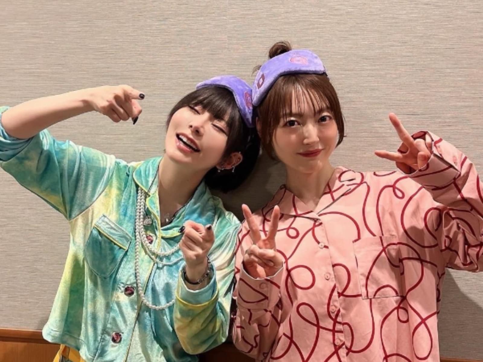 キュンキュン、止まらない」花澤香菜、人気歌手とのパジャマ姿に反響