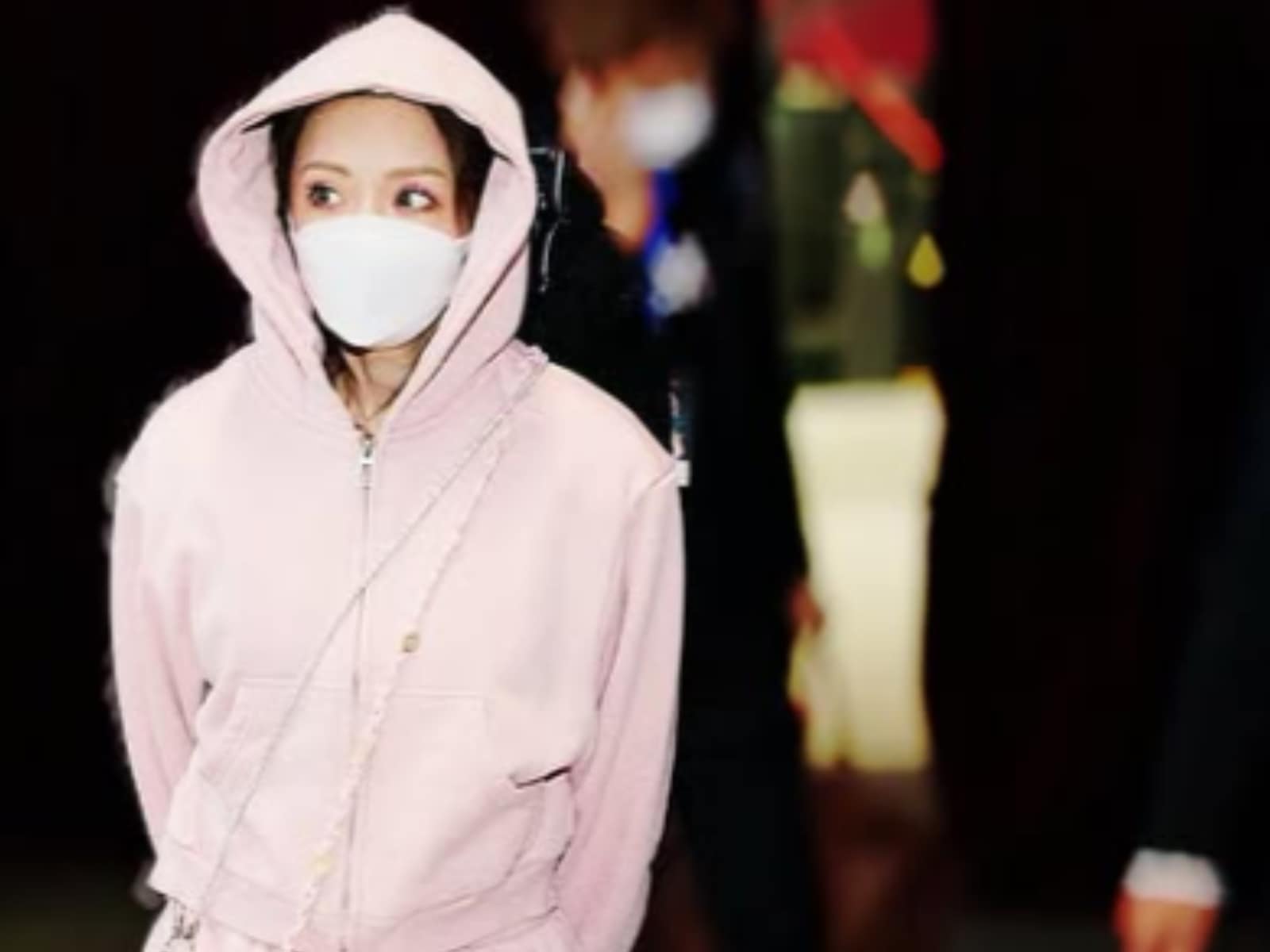 精一杯でいい」浜崎あゆみ、圧巻ボディ際立つリハショット公開